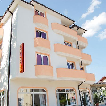 Hotel Montenegro Струга Экстерьер фото