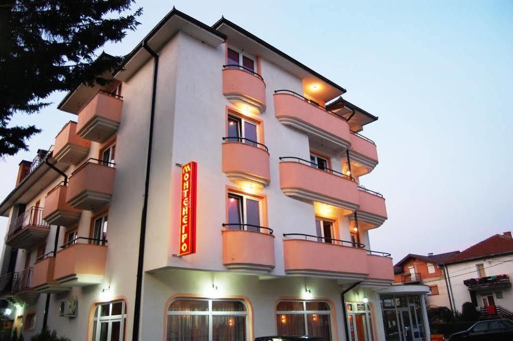 Hotel Montenegro Струга Экстерьер фото